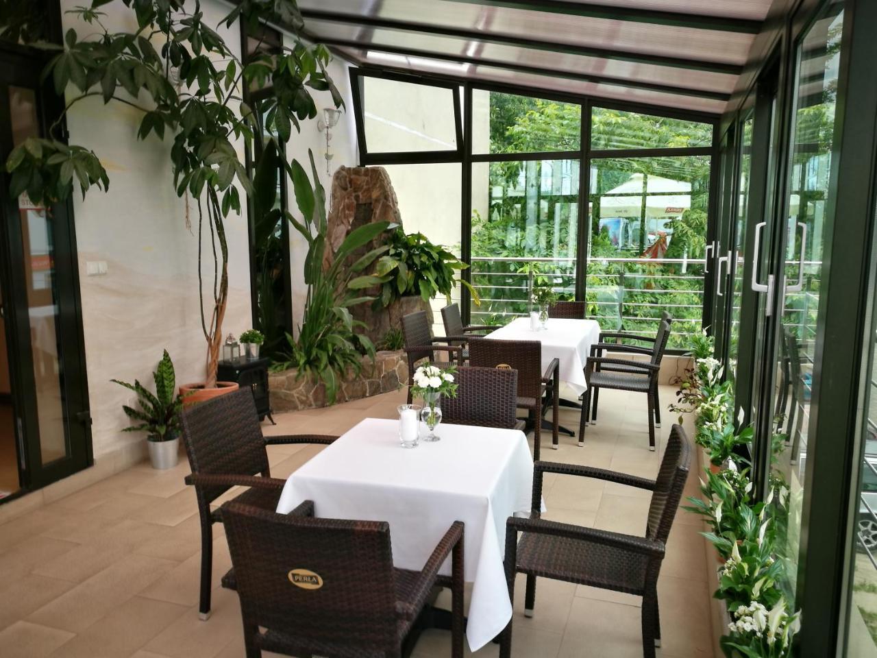 Hotel Forum Fitness Spa & Wellness Lublin Exterior photo